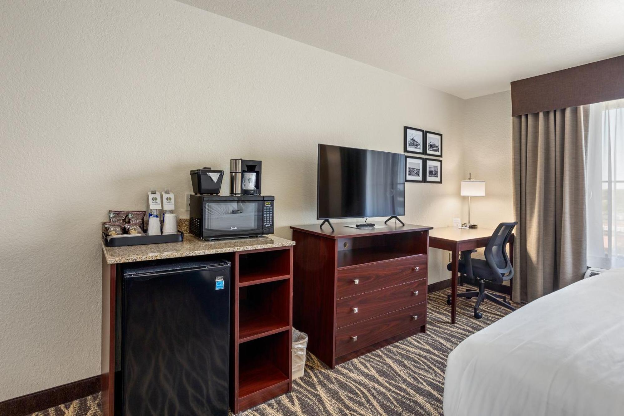 Cobblestone Hotel & Suites - De Pere Green Bay Luaran gambar