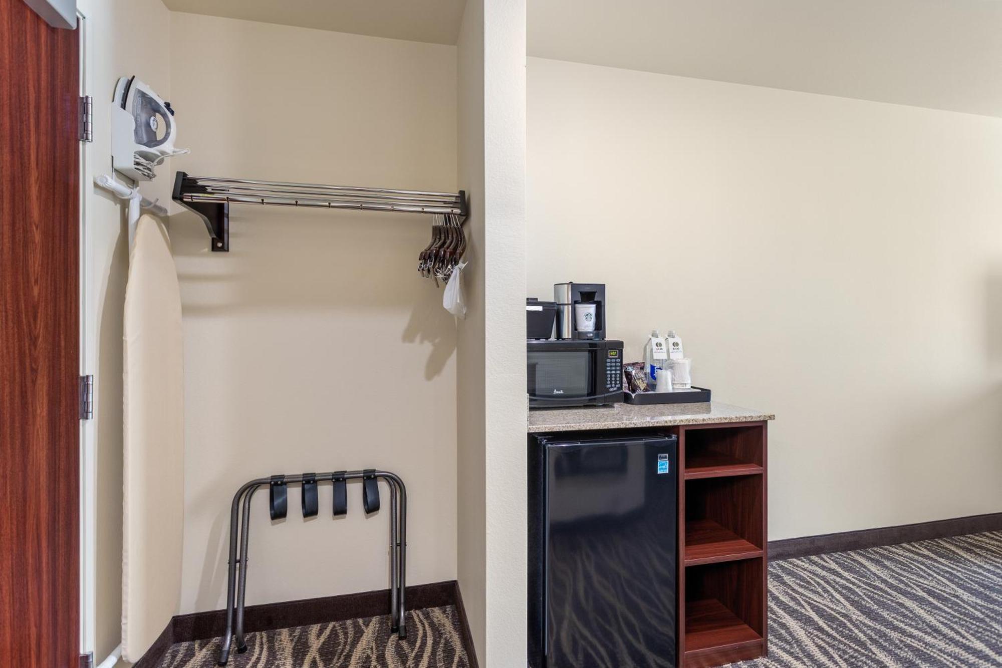 Cobblestone Hotel & Suites - De Pere Green Bay Luaran gambar